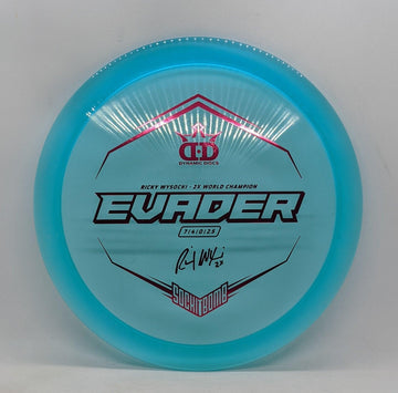 Buy blue-red-foil-173g Dynamic Discs Lucid Evader Ricky Wysocki Sockibomb Stamp