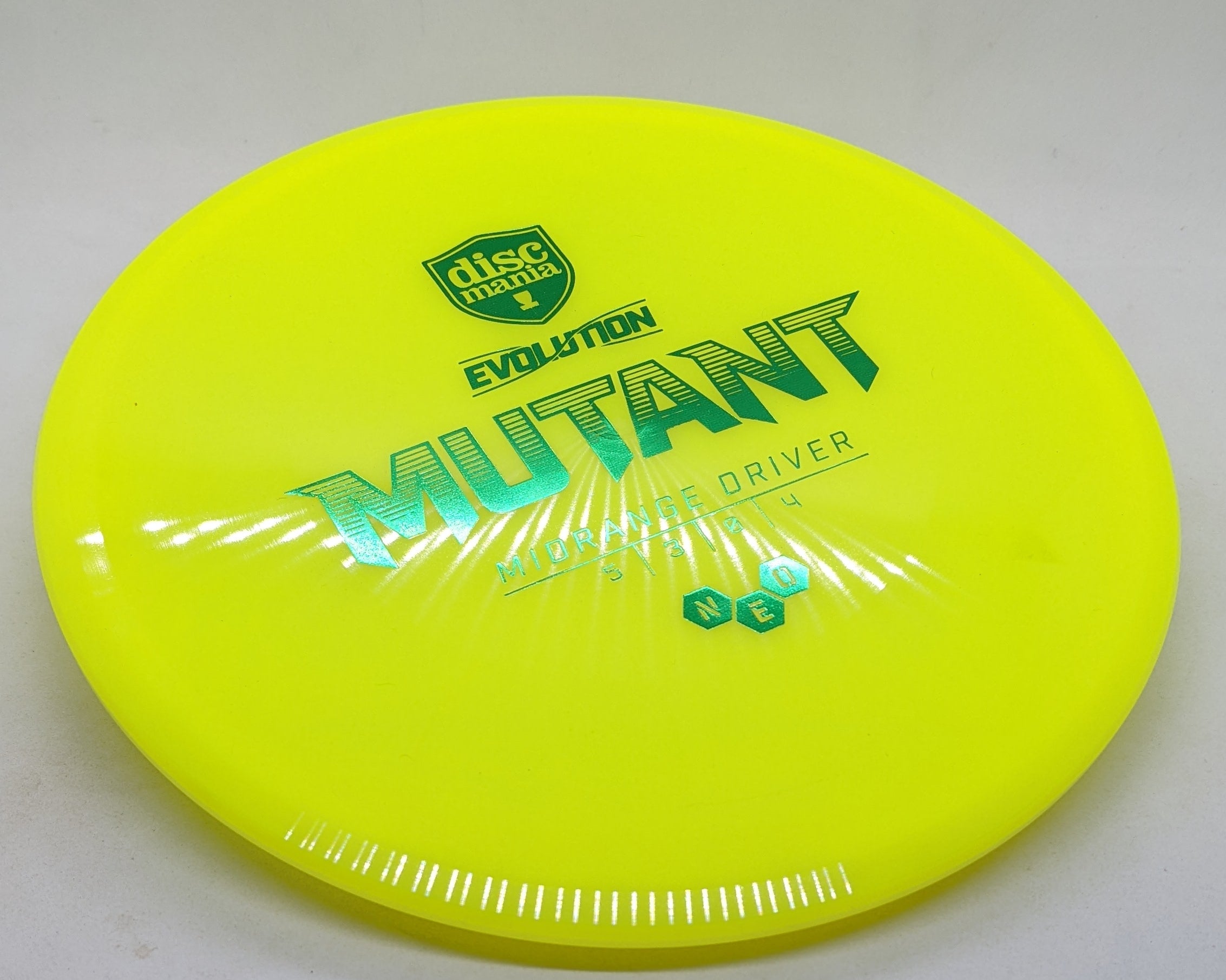 Buy yellow-green-foil-178g Discmania Evolution Neo Mutant